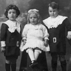 Children Jack, Thelma and Albert Parkinson - what a great photo…….
